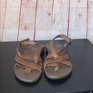 True religion sandals
